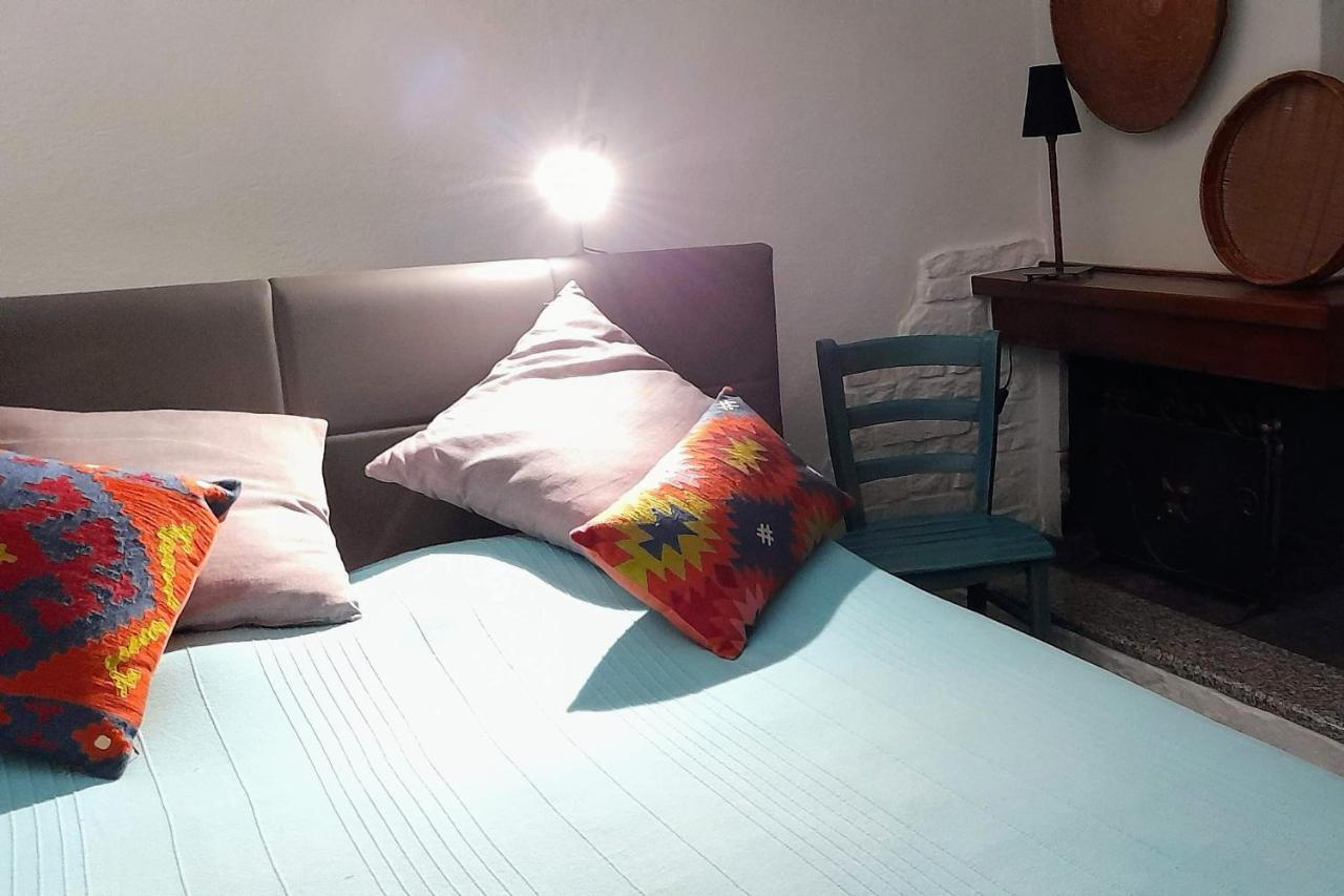 Ferienwohnung Invit Arti Capoterra Exterior foto