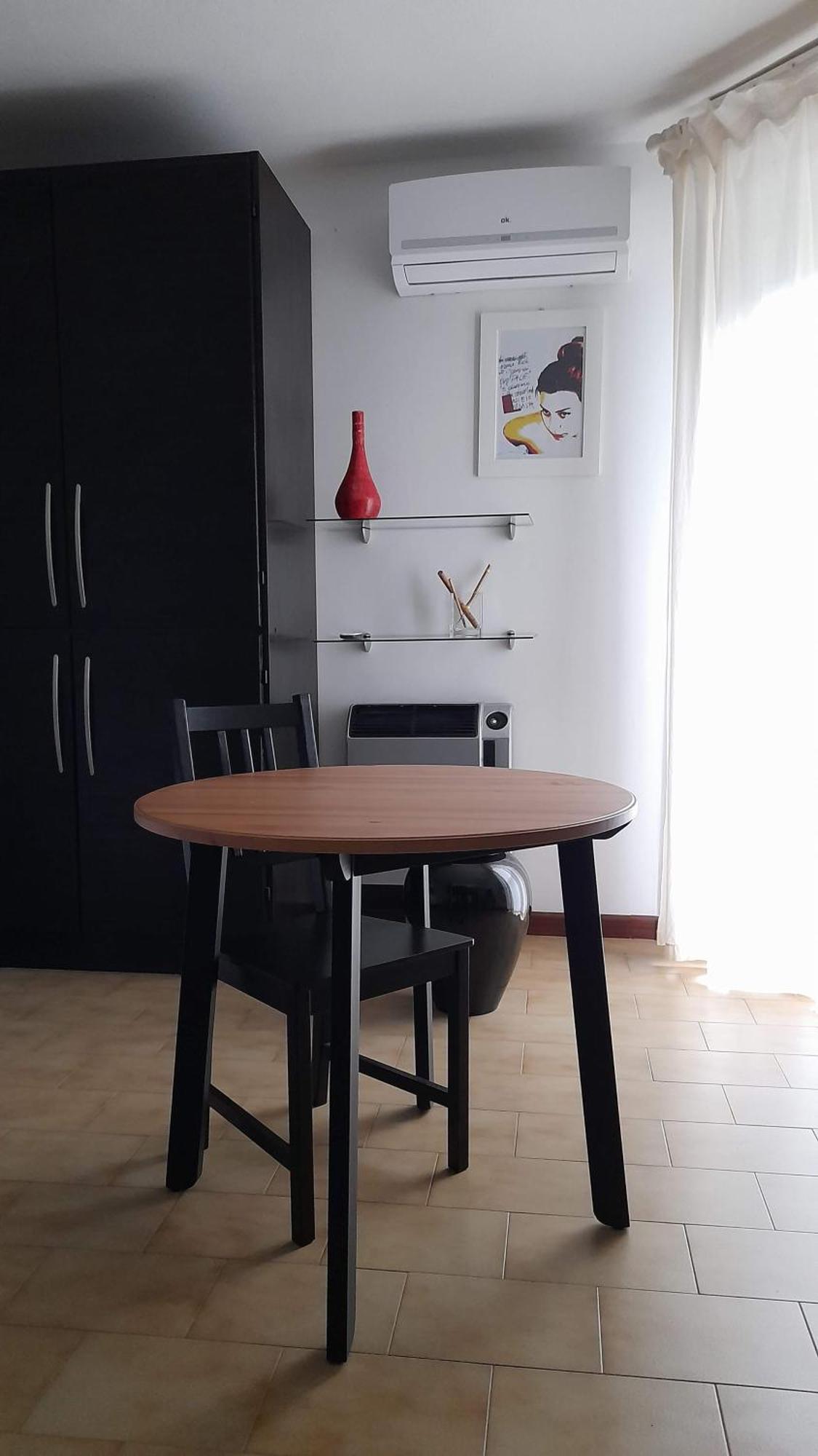 Ferienwohnung Invit Arti Capoterra Zimmer foto