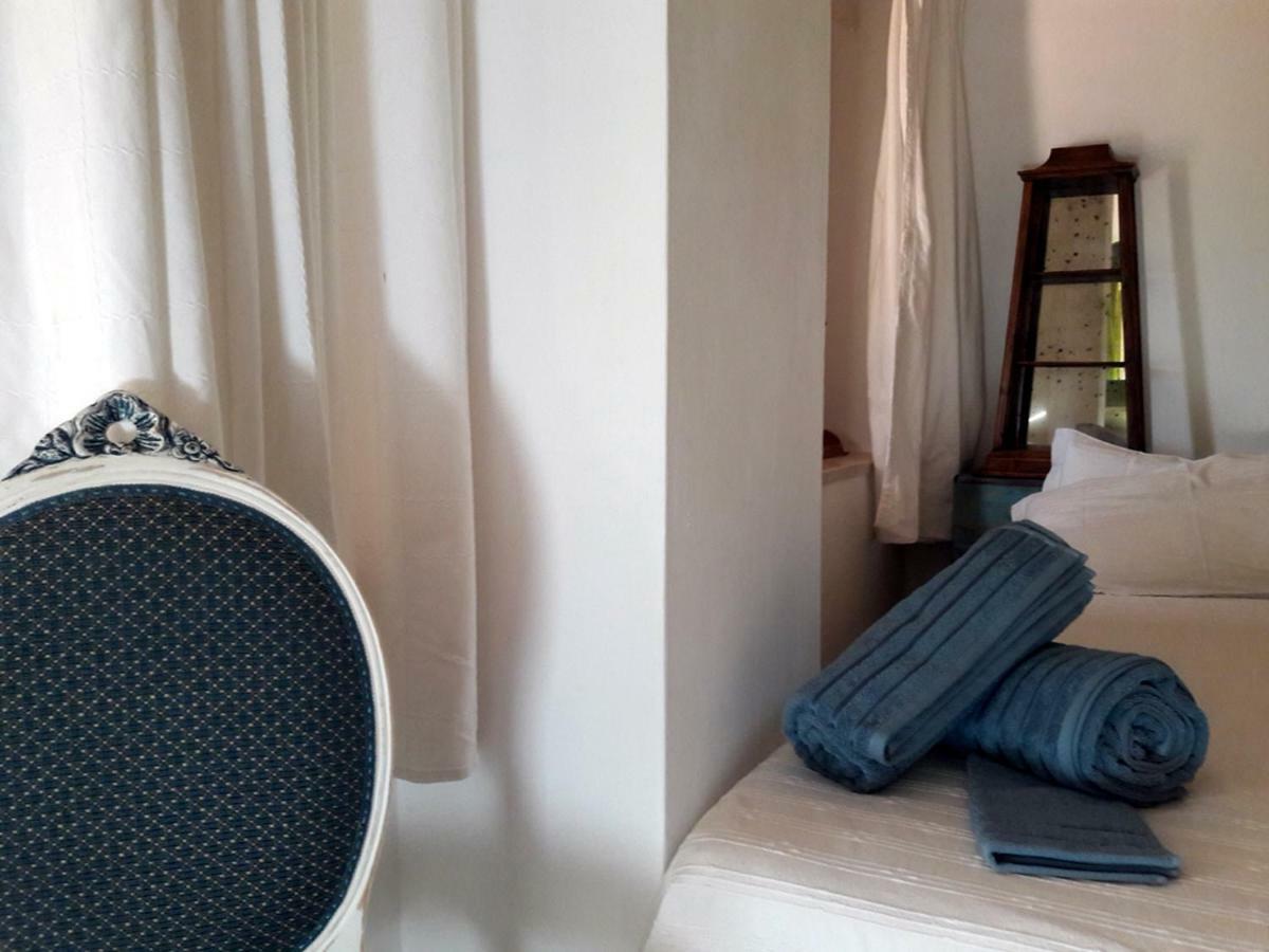 Ferienwohnung Invit Arti Capoterra Exterior foto